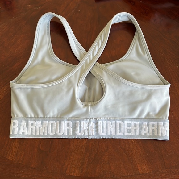 Under Armour Mid Crossback Light Grey Padded Sports Bra. Size S. - Picture 2 of 7